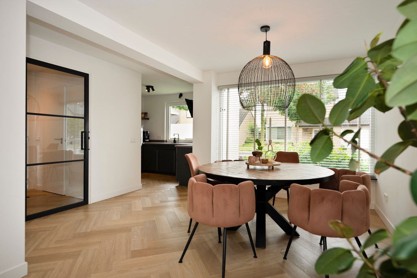 Photo 14 of Grootveldstraat 1