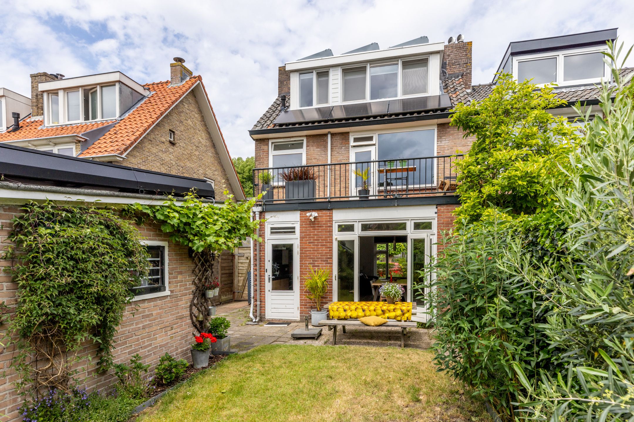 Foto 12 van Bloemveldlaan 76