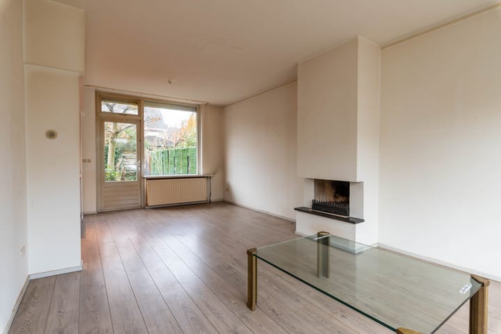 Tussenwoning te koop: Waardassackerstraat 7, Abcoude