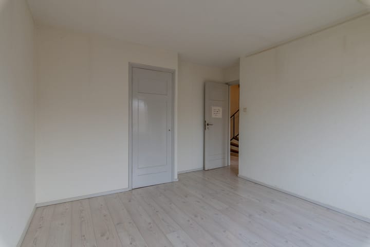 Tussenwoning te koop: Waardassackerstraat 7, Abcoude