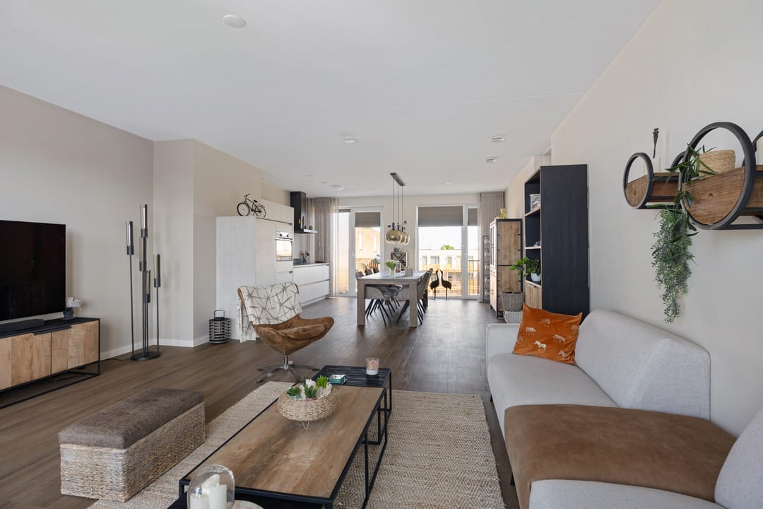 Photo 32 of Willemstraat 68
