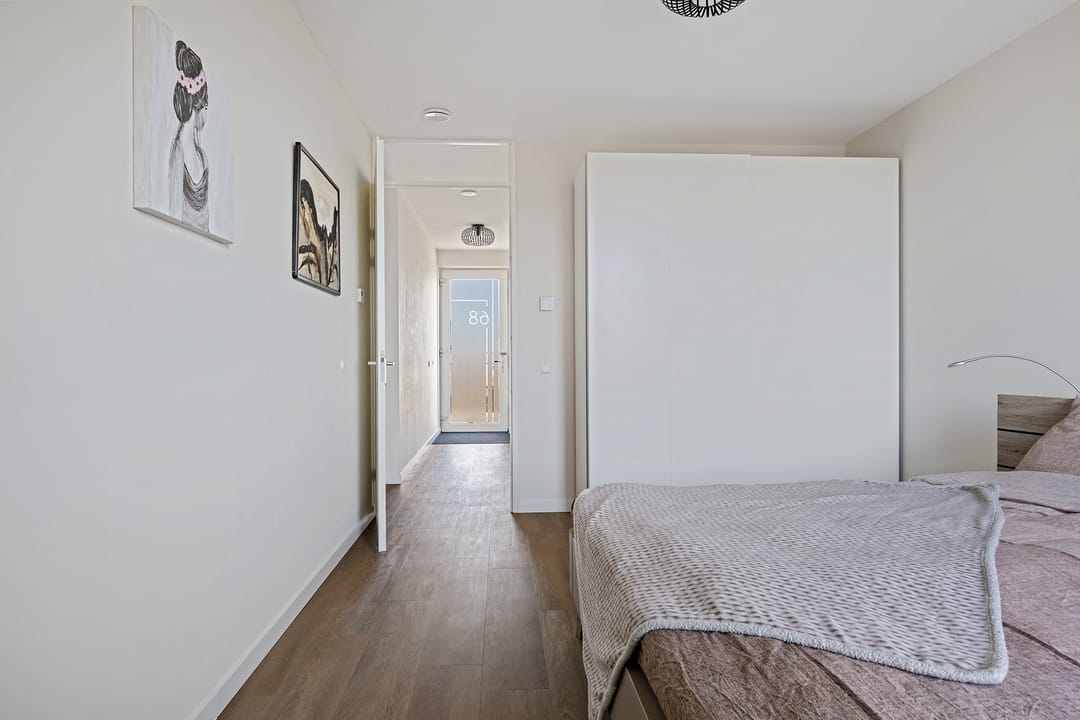 Photo 46 of Willemstraat 68
