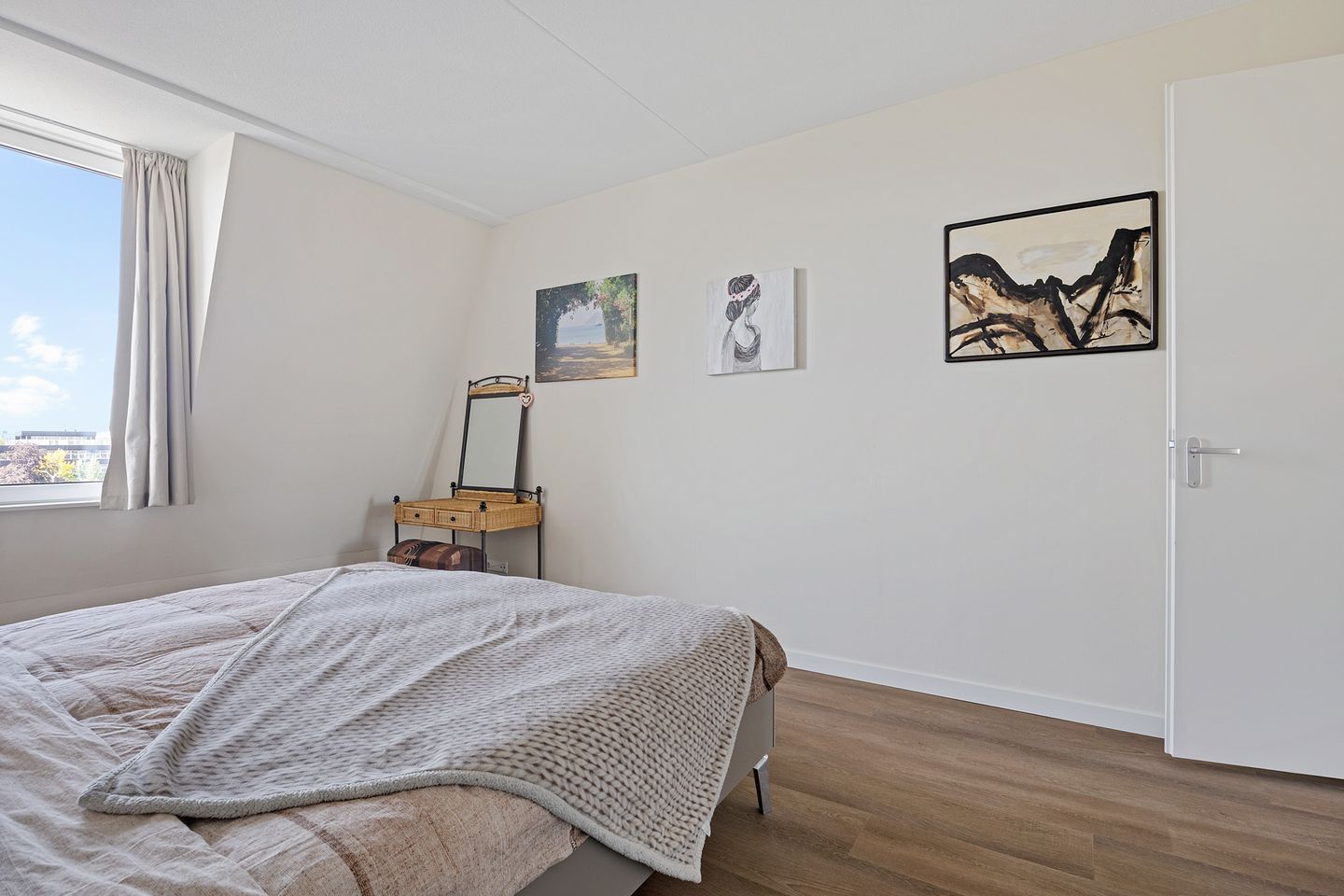 Photo 44 of Willemstraat 68