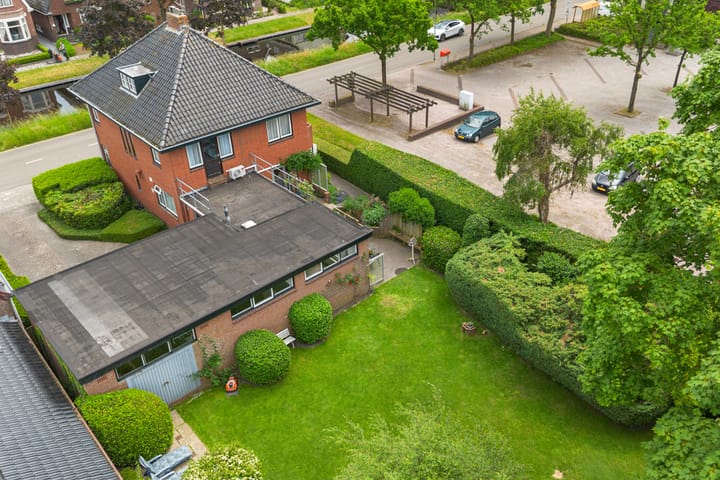 Photo 2 of Raadhuisstraat 7