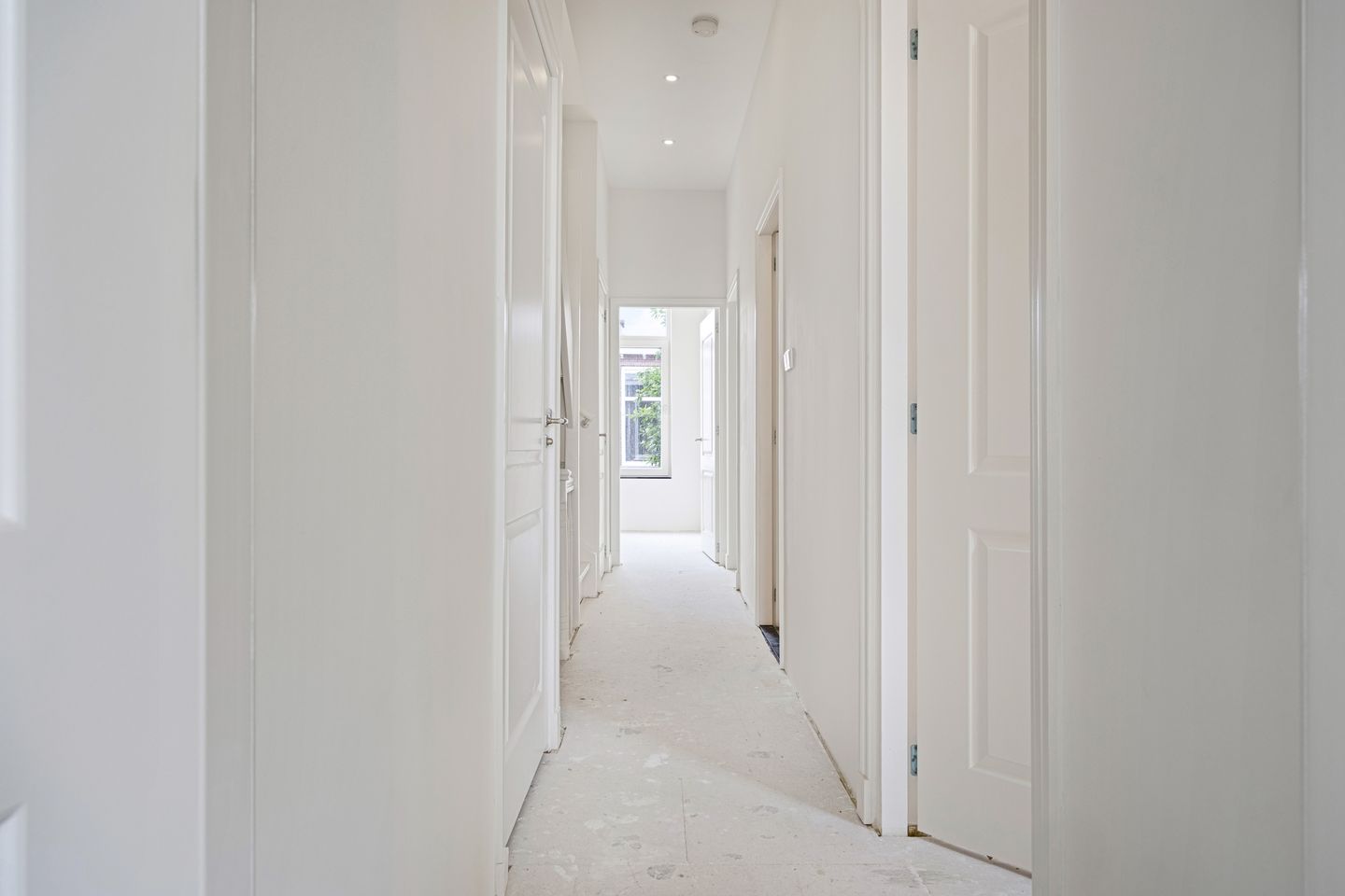 Foto 10 van Frederik Ruyschstraat 25