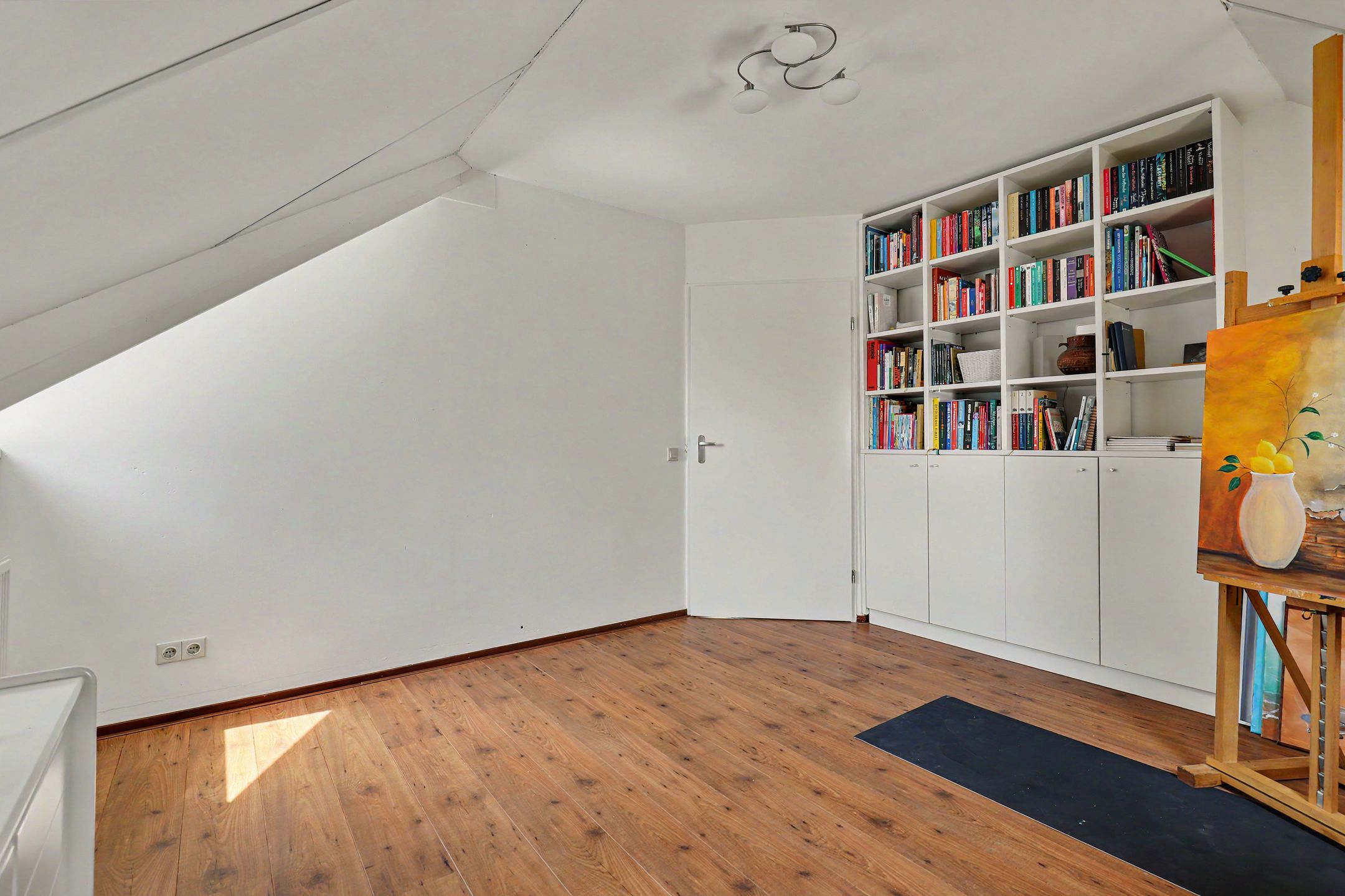 Spacious and Well-Maintained Detached Semi-Bungalow with Stunning Garden in Vlijmen — 27