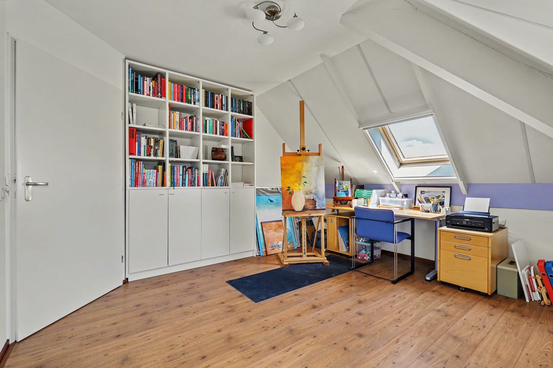 Spacious and Well-Maintained Detached Semi-Bungalow with Stunning Garden in Vlijmen — 26