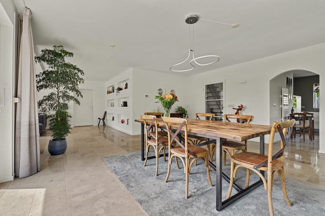 Spacious and Well-Maintained Detached Semi-Bungalow with Stunning Garden in Vlijmen — 11
