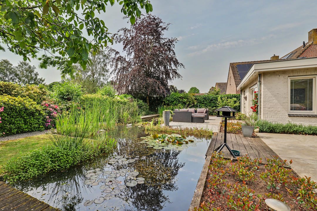 Spacious and Well-Maintained Detached Semi-Bungalow with Stunning Garden in Vlijmen — 43