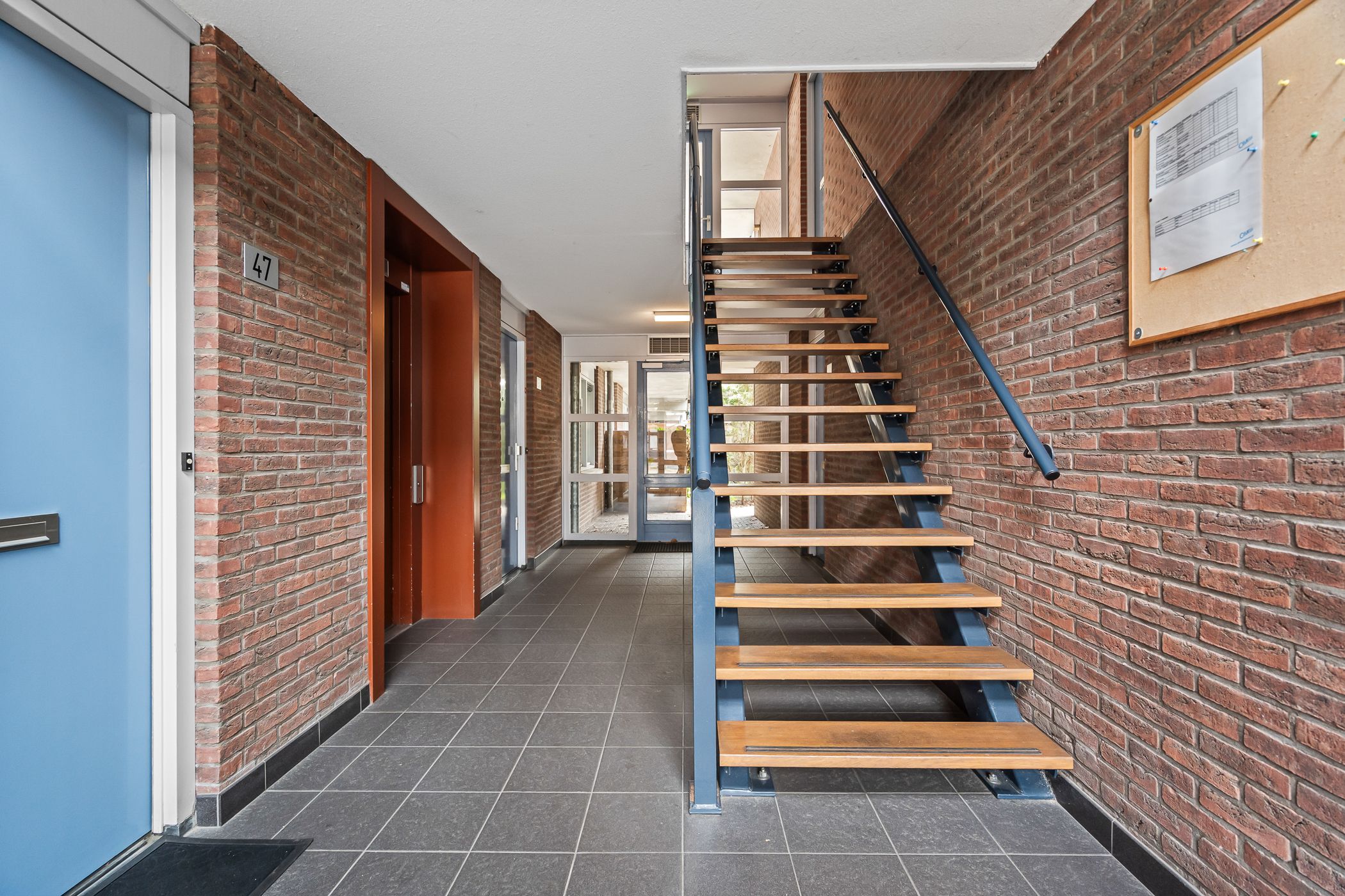 Photo 24 of Paulus Borstraat 61