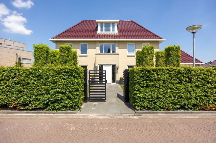 Photo 4 of Jonker Egbert Clantsngl 4