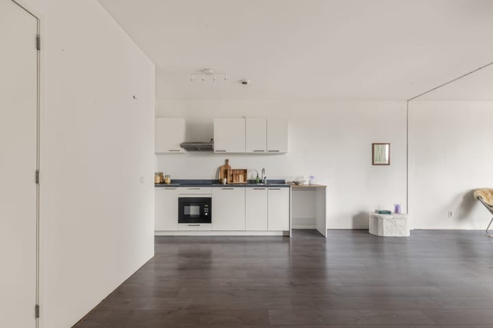 Photo 5 of Rogier van der Weydestraat 1-B52