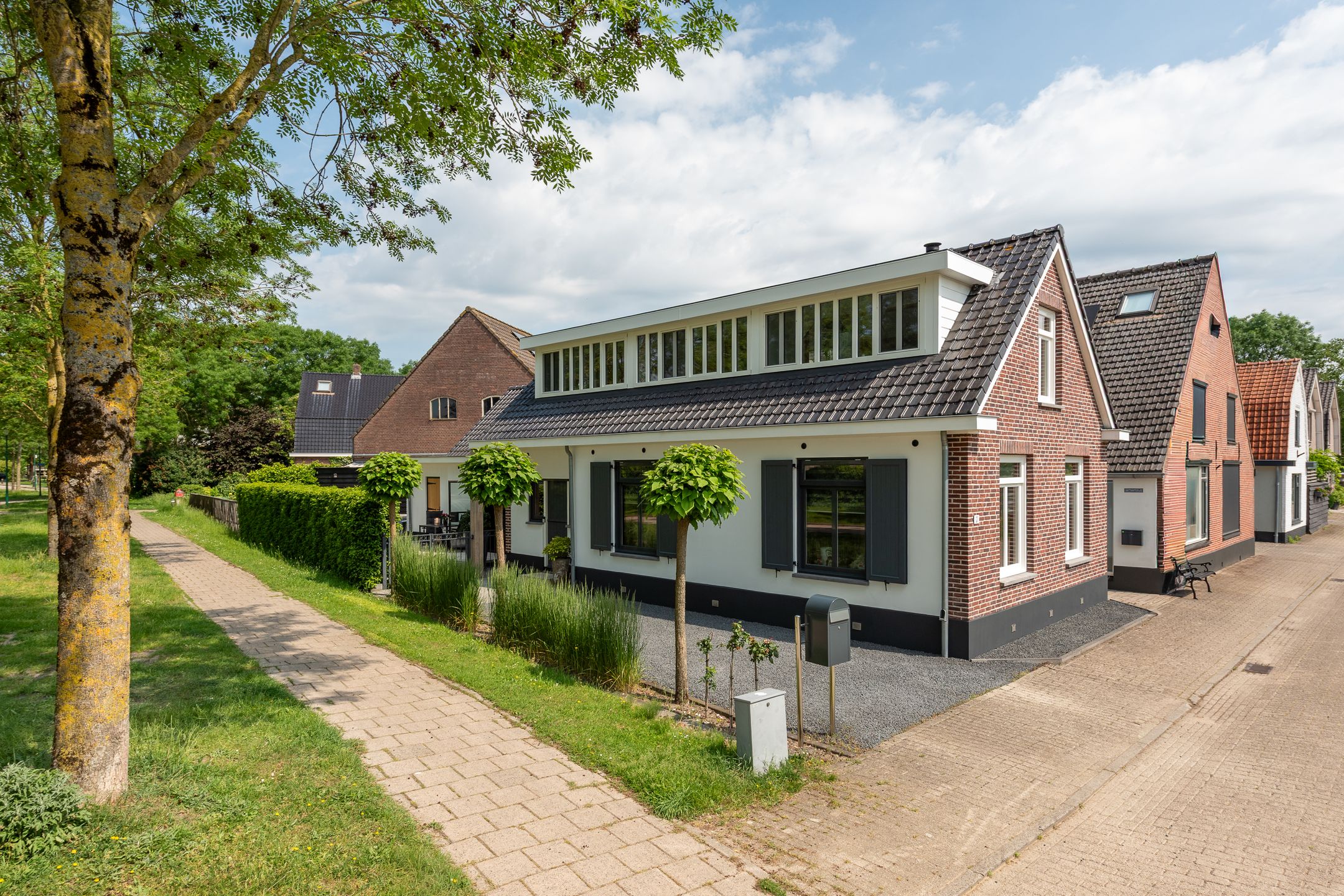 Leedijkerhout 13 