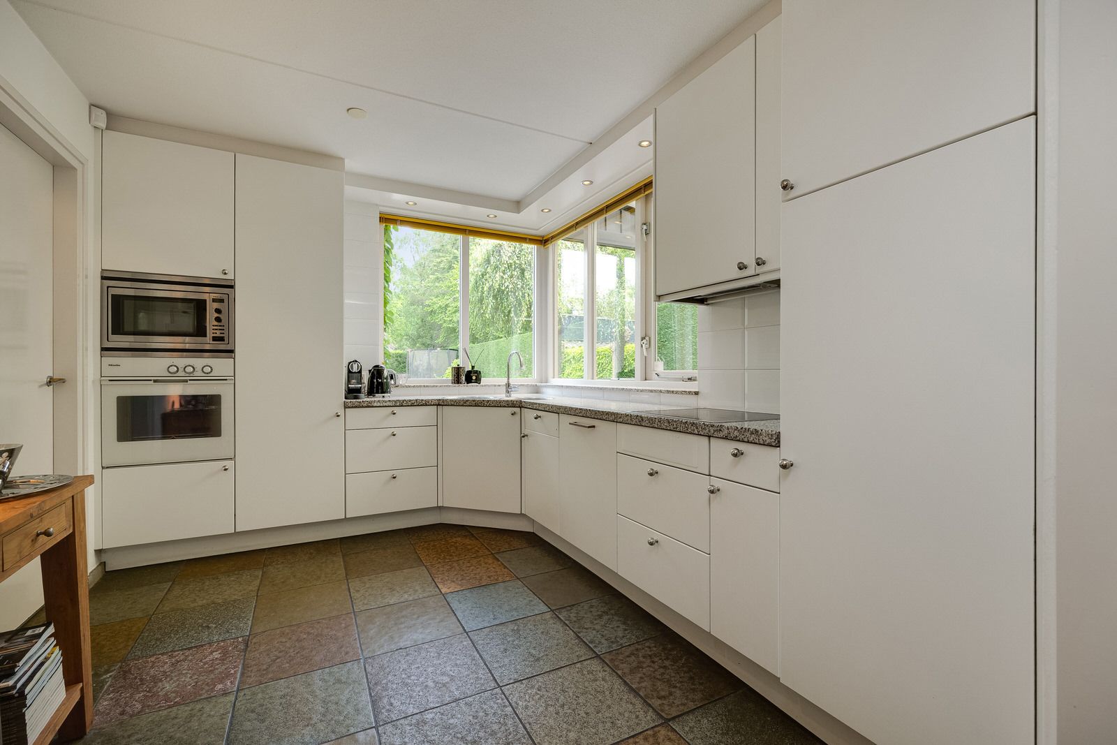 Photo 3 of Zuidoosterlaan 6-A