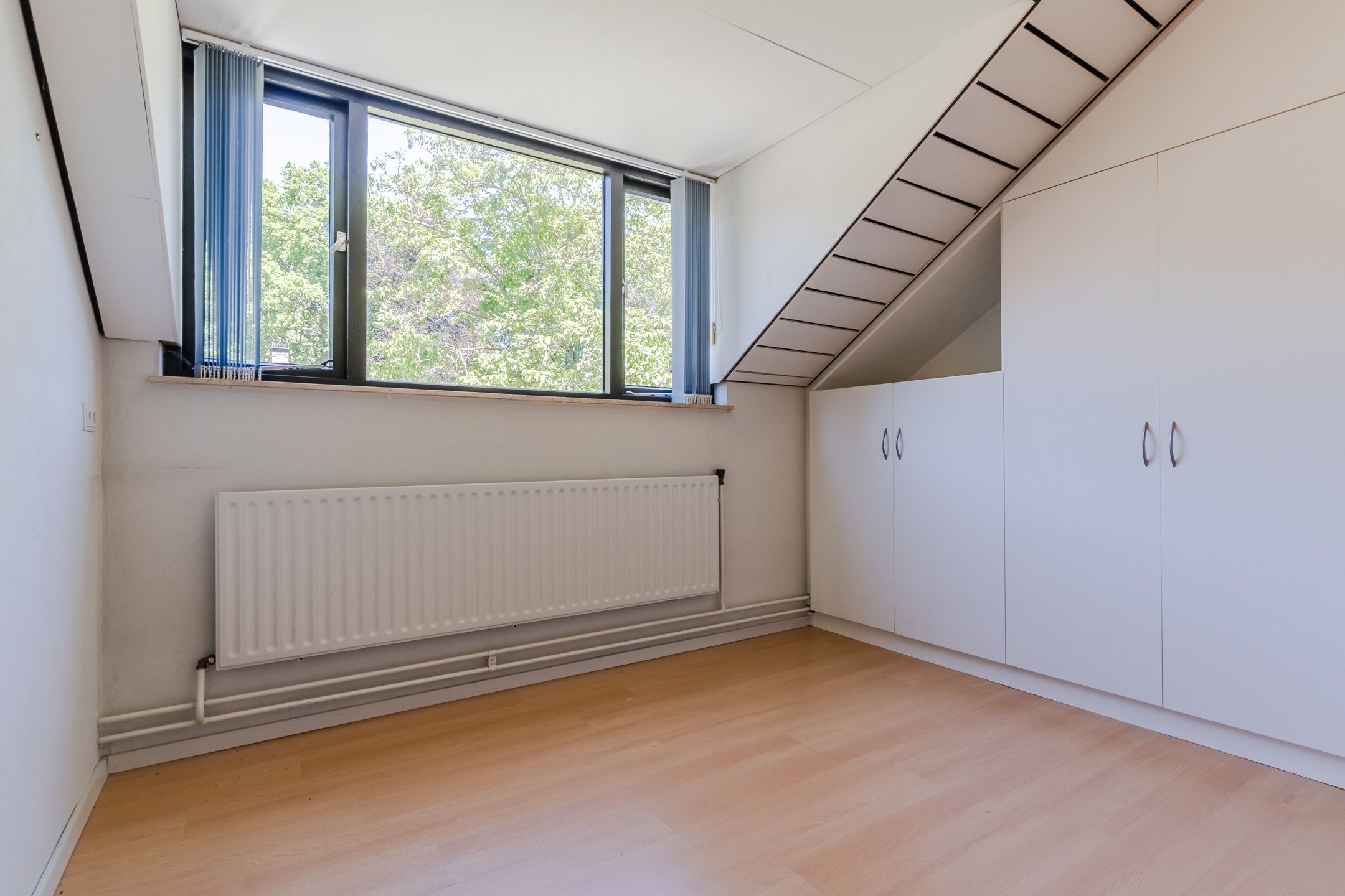 Spacious Detached Villa with Garden Near Forest in Geldrop — 24