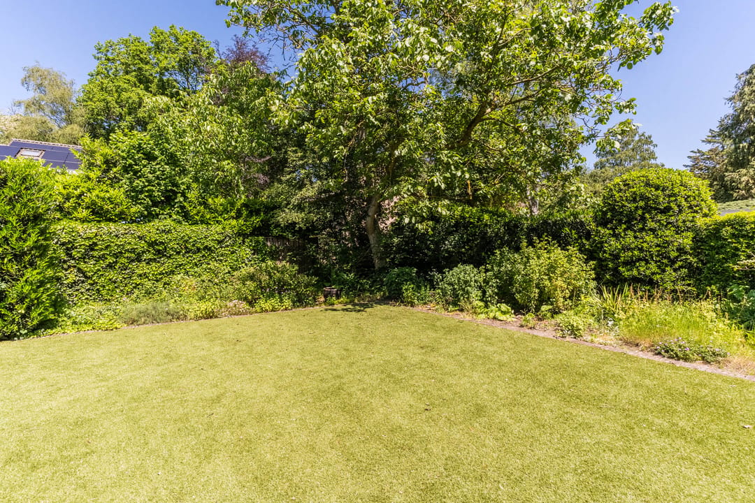 Spacious Detached Villa with Garden Near Forest in Geldrop — 46