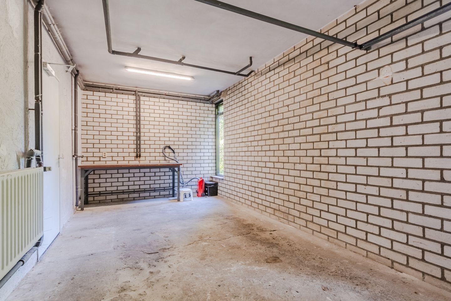 Spacious Detached Villa with Garden Near Forest in Geldrop — 35