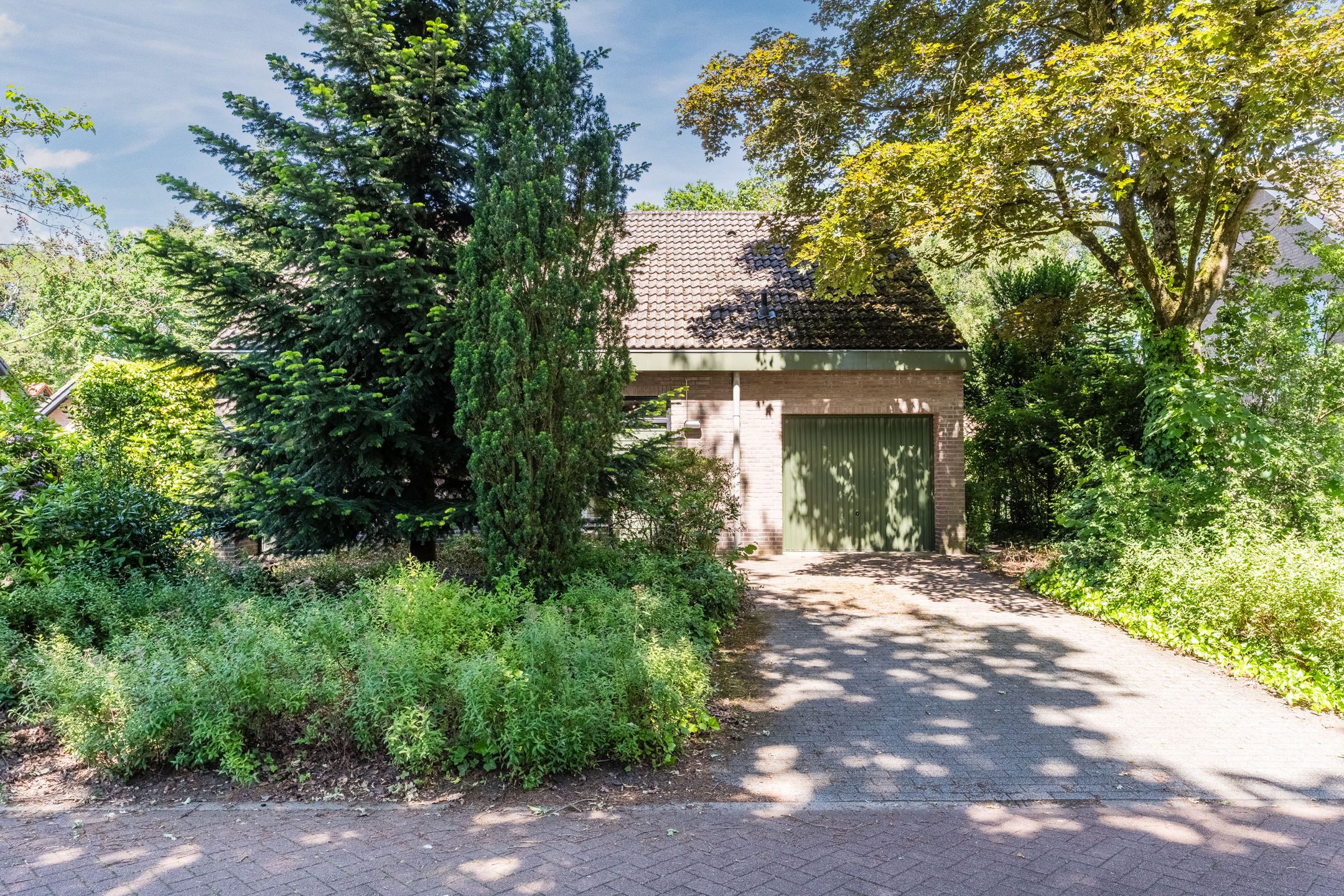 Spacious Detached Villa with Garden Near Forest in Geldrop — 48