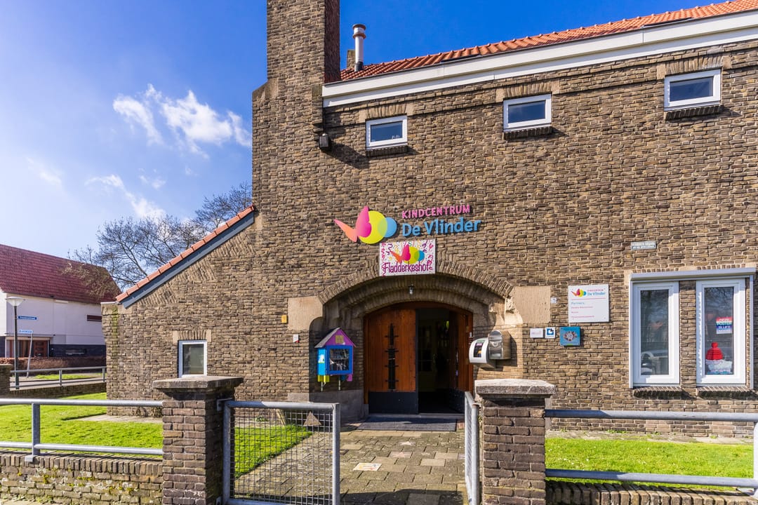 Spacious Detached Villa with Garden Near Forest in Geldrop — 58