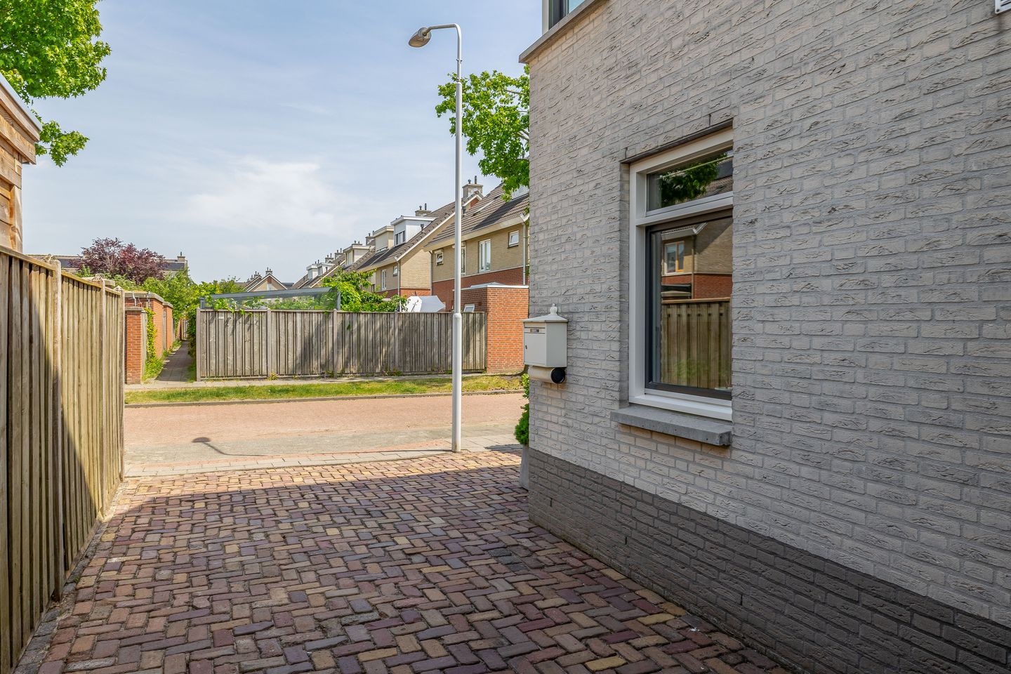 Photo 40 of Maaivelden 35