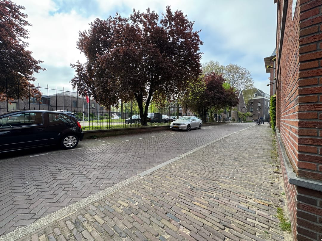 Covered parking space in the heart of Utrecht — 7