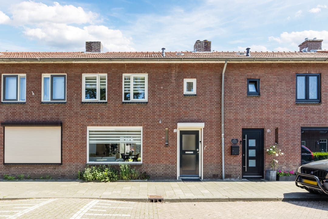 Foto 1 van Weefmeesterstraat 16