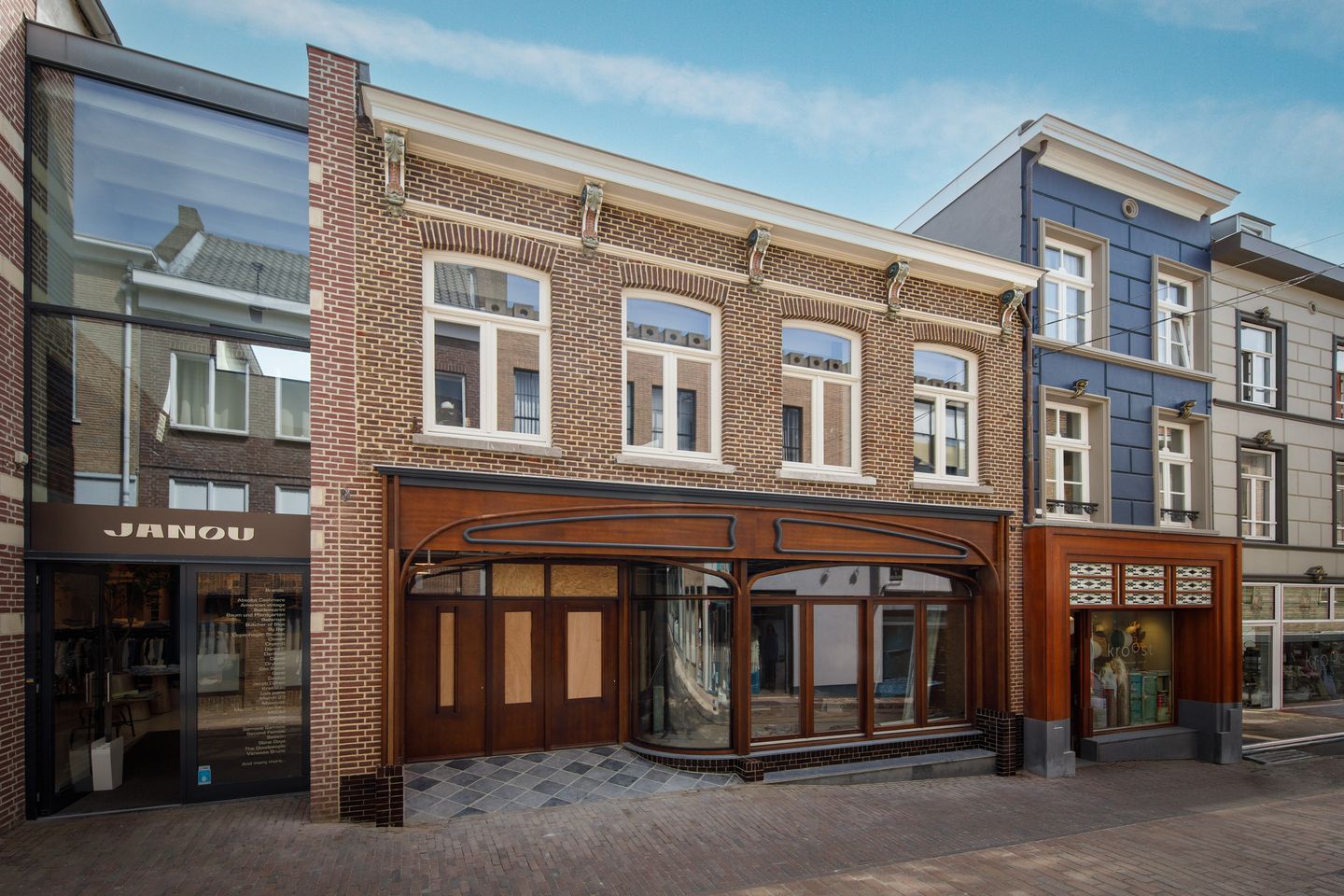 View photo 1 of Bergstraat 13