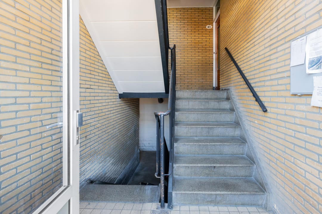 Photo 7 of Vondellaan 53