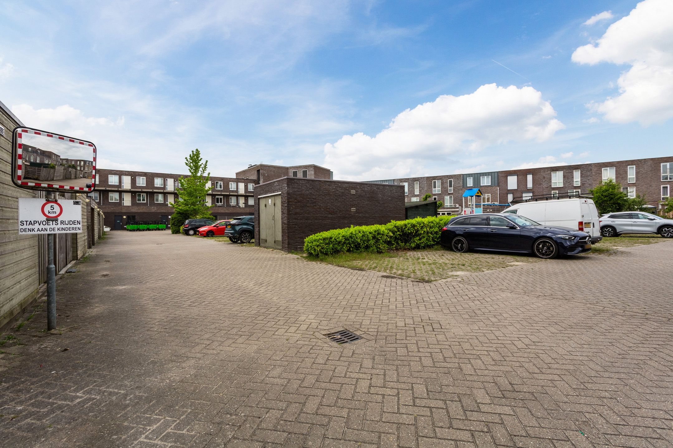 Photo 42 of Beneluxlaan 592