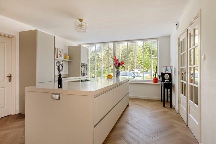 Foto 4 van Dr. J.J. van der Horststraat 16