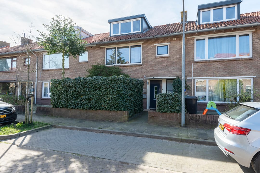 Photo 37 of Vingboonsstraat 29-A