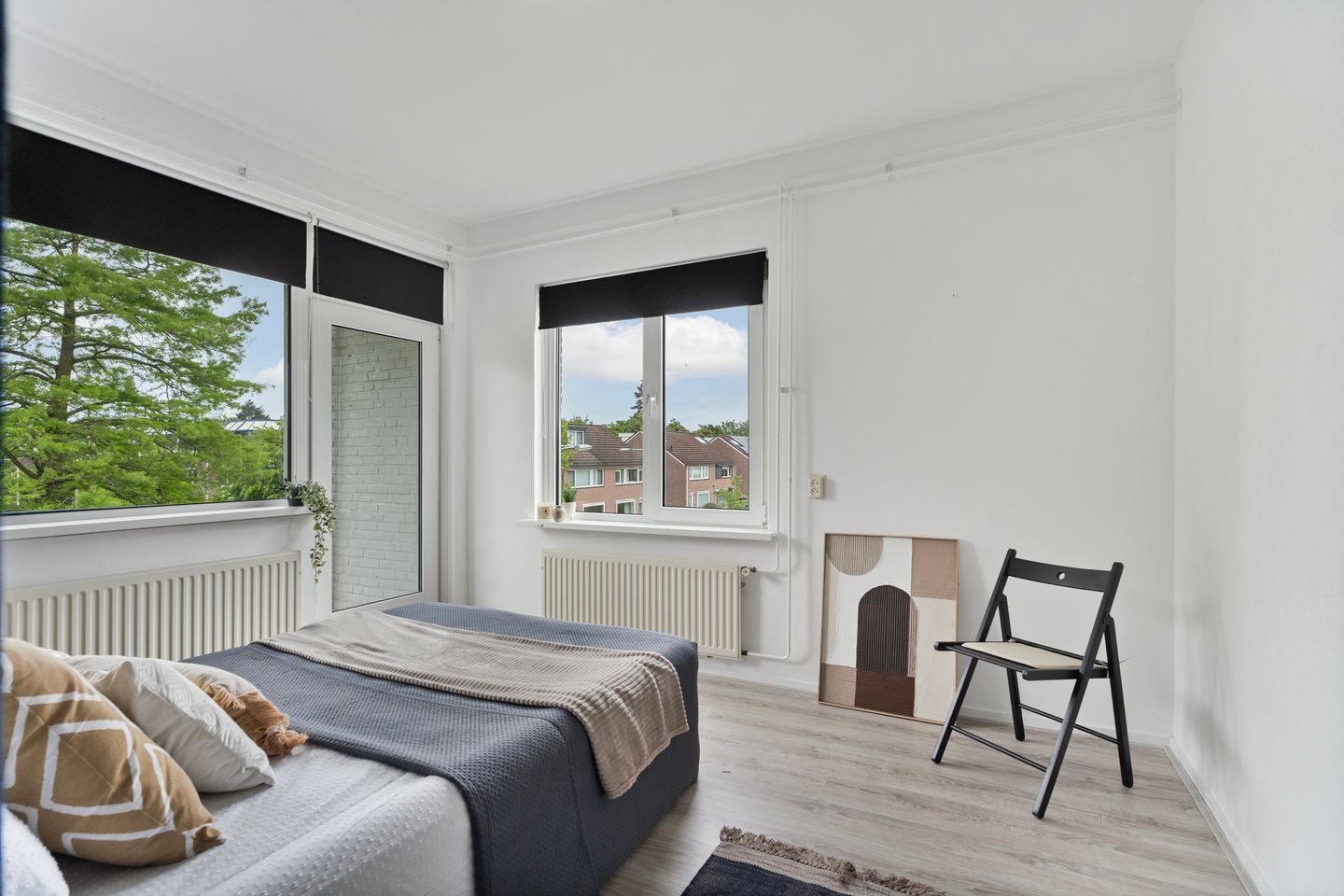 Spacious Move-in Ready Apartment with Two Balconies and Private Storage in Nijmegen — 44