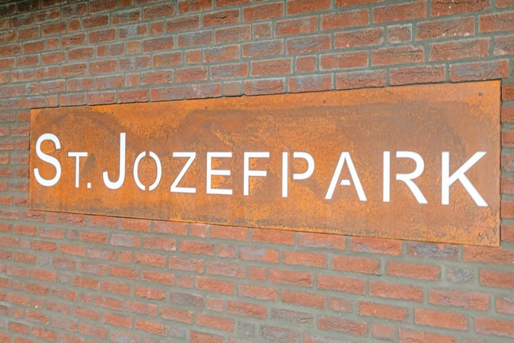 Photo 3 of Eindstraat 110