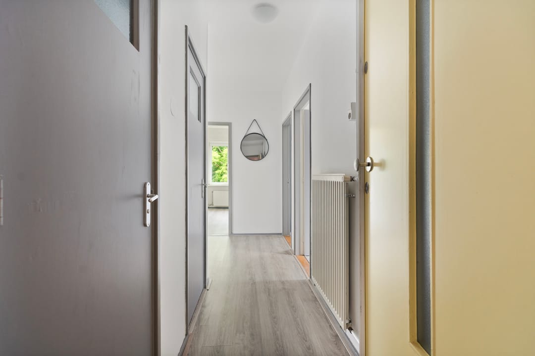 Spacious Move-in Ready Apartment with Two Balconies and Private Storage in Nijmegen — 28