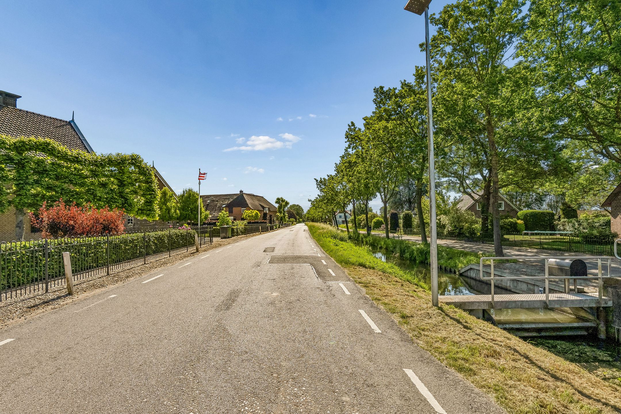 Detached Family Home with Large Garden and Rural Views in Schalkwijk — 69
