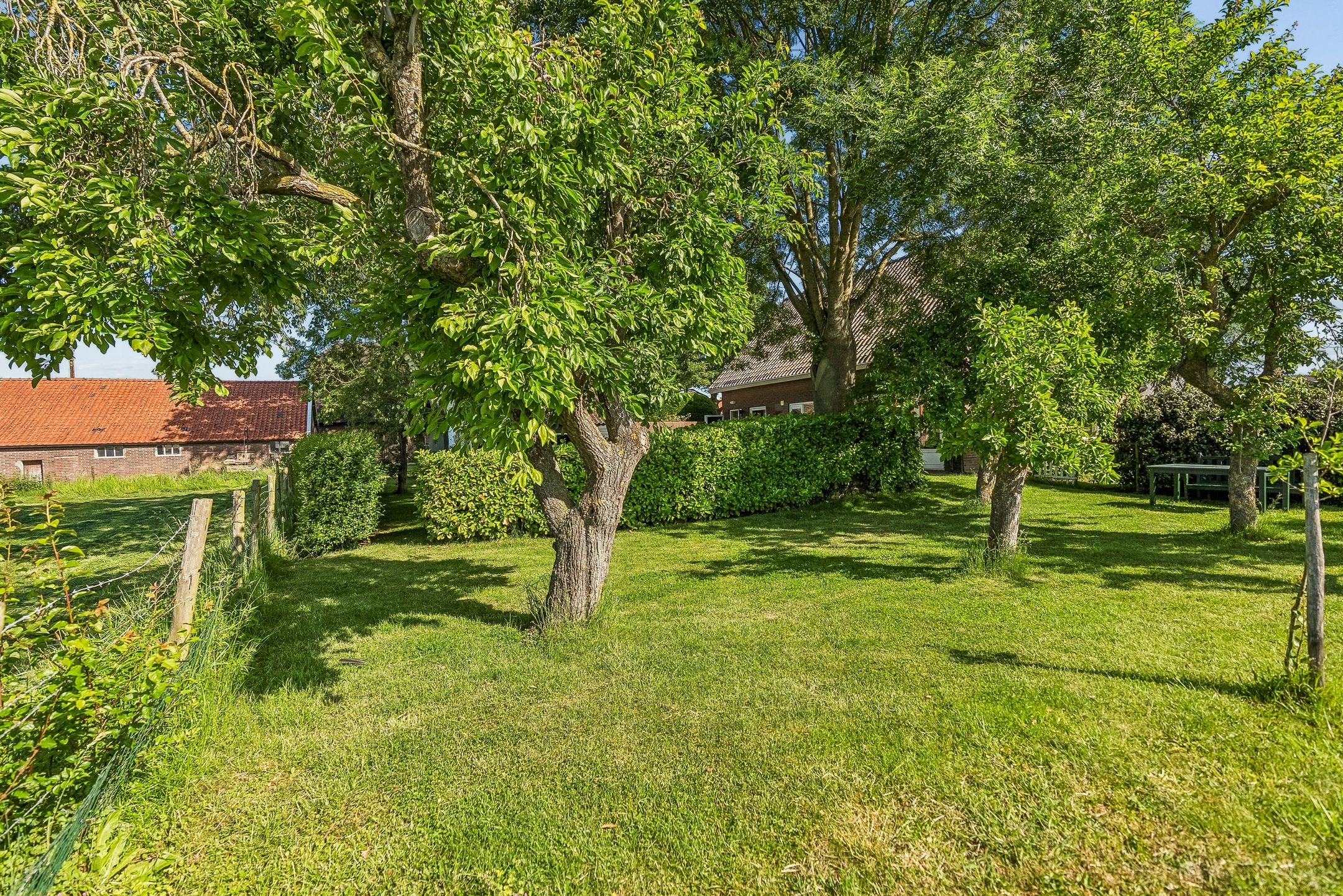 Detached Family Home with Large Garden and Rural Views in Schalkwijk — 60