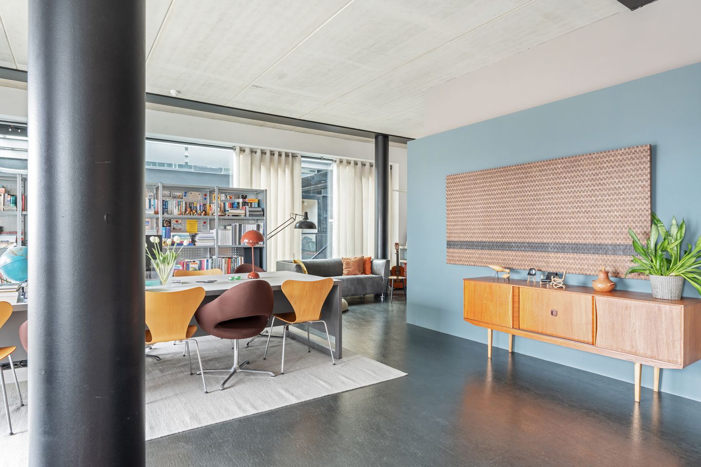 Photo 10 of Lloydstraat 188