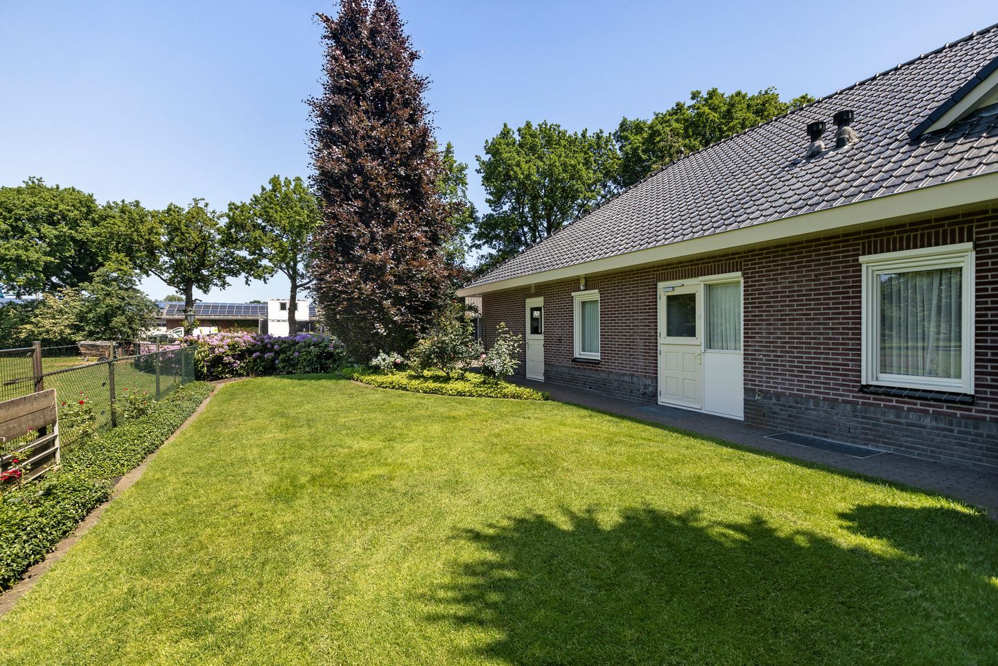 Spacious Detached Villa with Extensive Land and Private Garden — 55