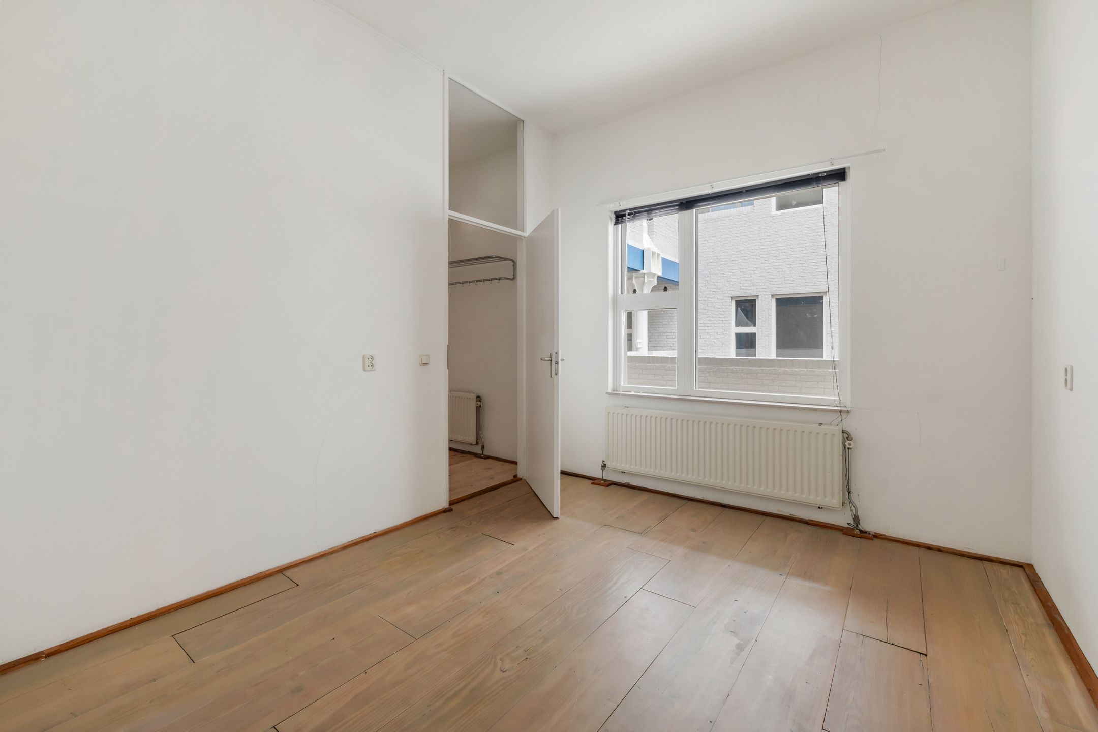 Bright and Spacious 3-Room Apartment with Private Parking in Amsterdam Eastern Docklands — 15