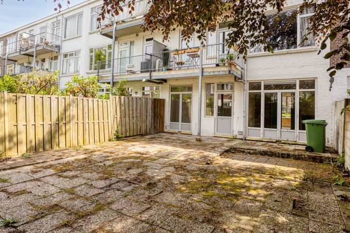 Appartement te koop: van Naeltwijckstraat 171, Voorburg