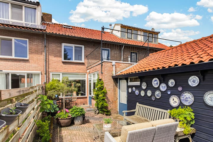 Tussenwoning te koop: Anjerstraat 39, Raalte