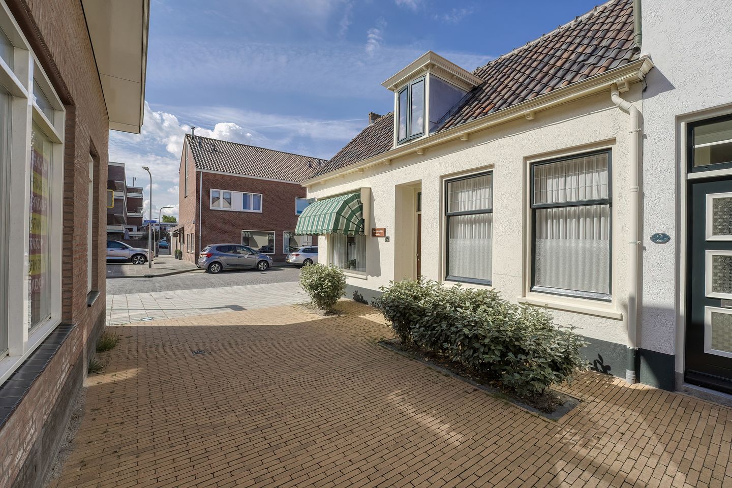 Photo 44 of Zuidstraat 52
