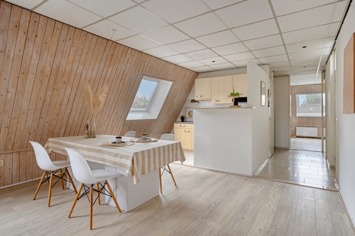 Photo 5 of Prins Bernhardlaan 12