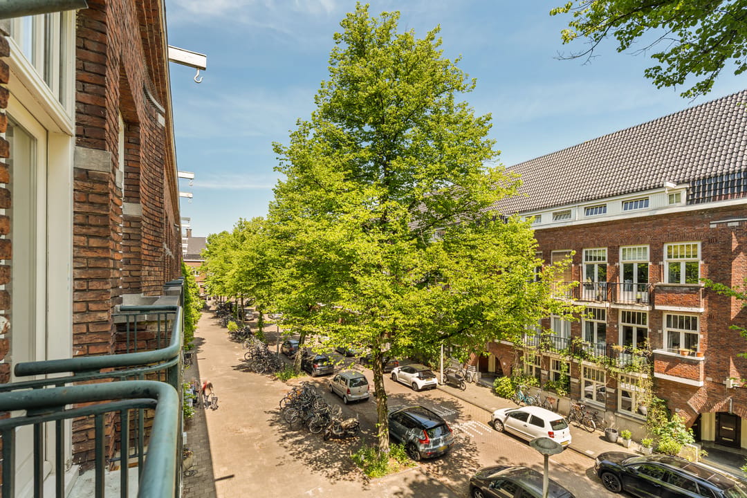Photo 8 of Legmeerstraat 32-2