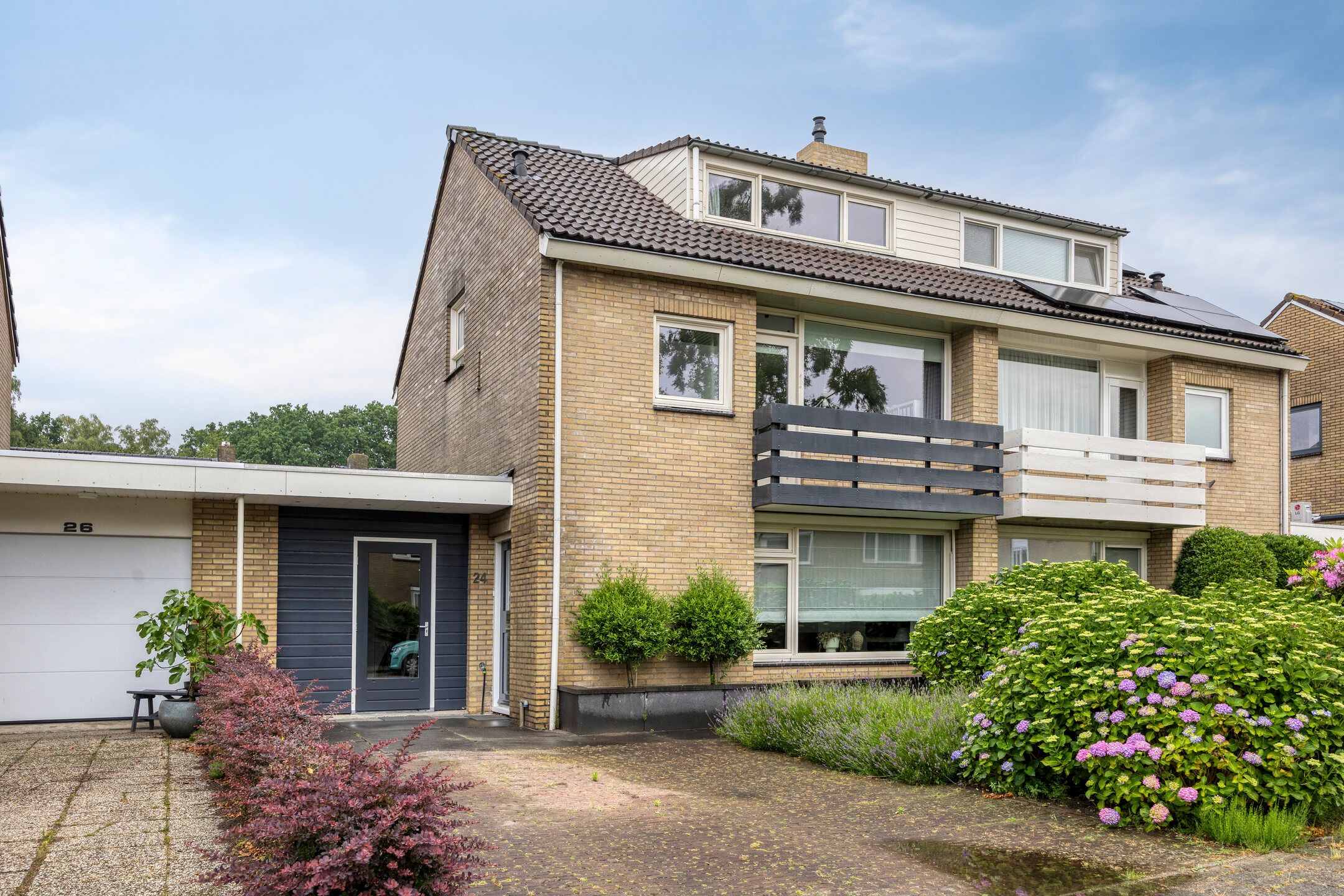 Bizetlaan 24