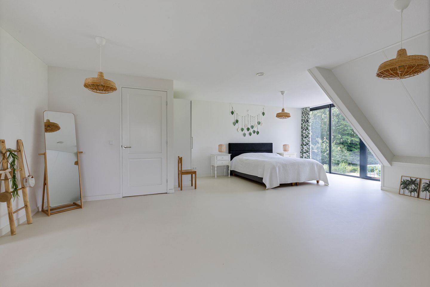 Photo 34 of Oudeschouw 8