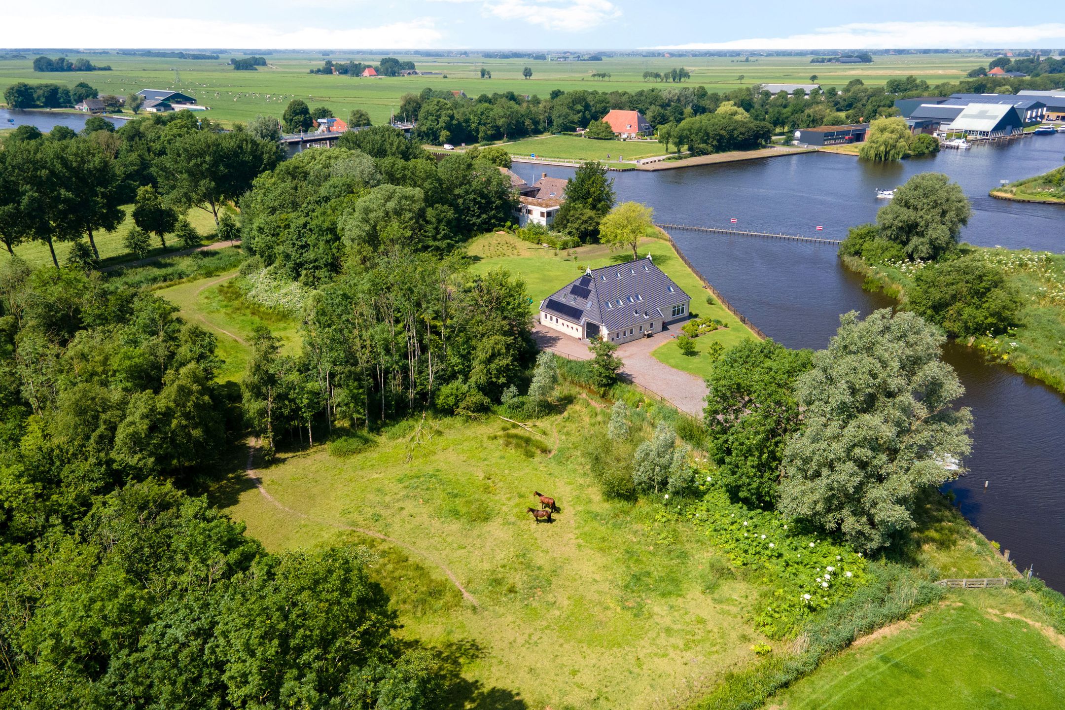 Photo 69 of Oudeschouw 8