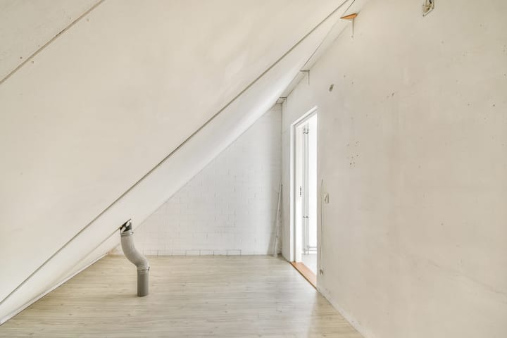 Tussenwoning te koop: Johanna Naber-erf 176, Dordrecht