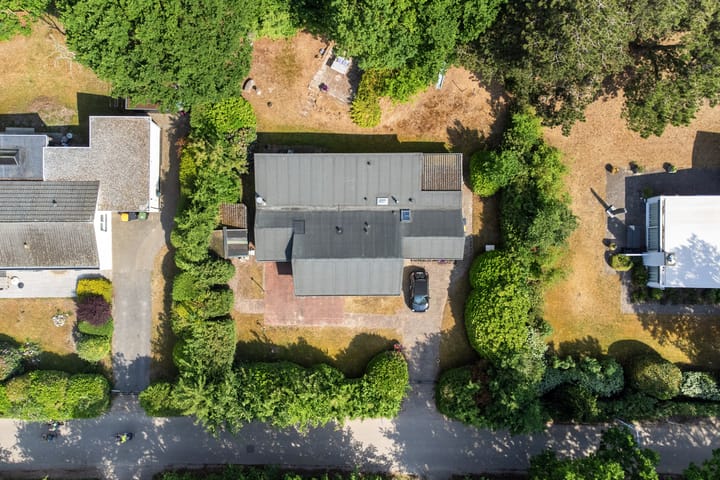 Photo 2 of Bremweg 25