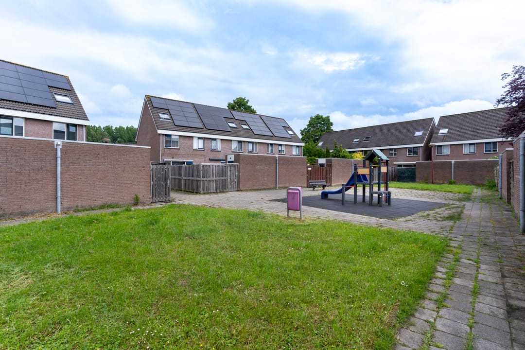 Photo 32 of Kooikersweide 16